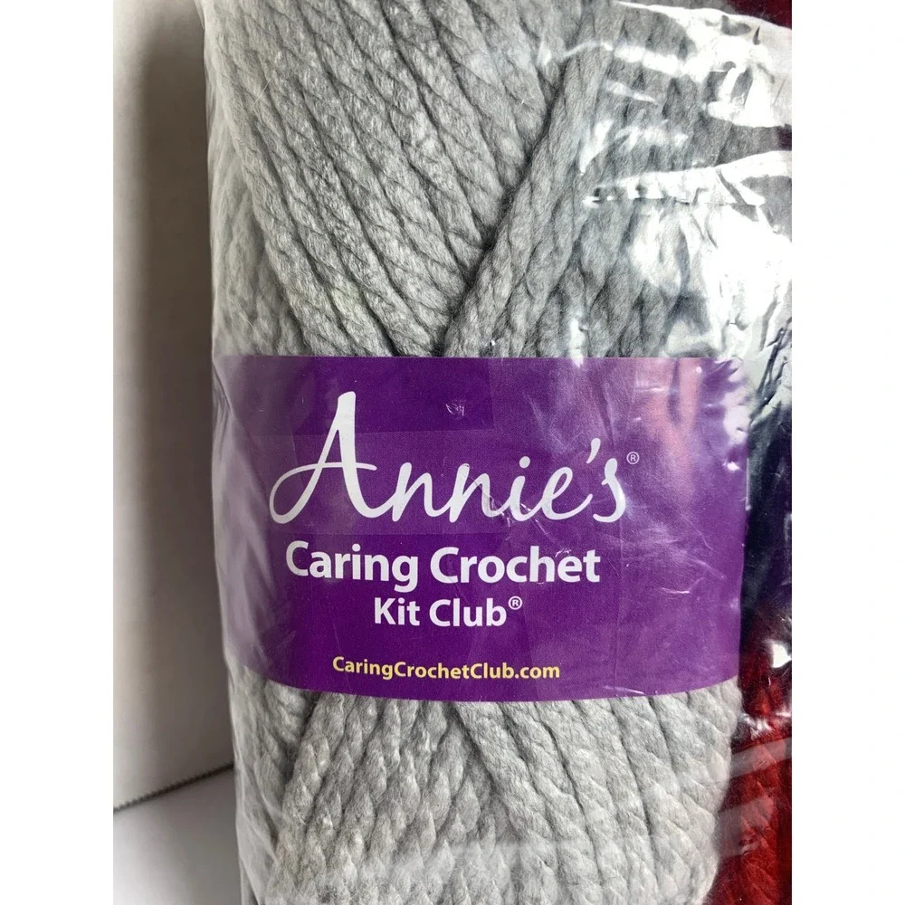 Annies Caring Crochet Kit Club Take 60‎ Hats Super Bulky Yarn Bamboo Hook CKC05